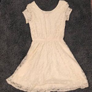 Super cute lace dress